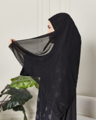 Leyali Dubai: Gümüş Işıltılı Çiçek Bahçesi - Görsel 9