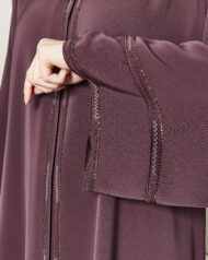 Leyali Dubai | Zarif Şerit Detaylı Mürdüm İpek Abaya - Görsel 3