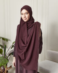 Leyali Dubai | Zarif Şerit Detaylı Mürdüm İpek Abaya - Görsel 8