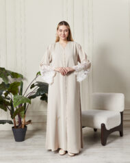 Leyali Dubai | Masumiyet ve Lüksün Dantel İle Dansı