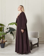 Leyali Dubai | Kristal Şerit İşlemeli V Yaka Mürdüm İpek Abaya - Görsel 7