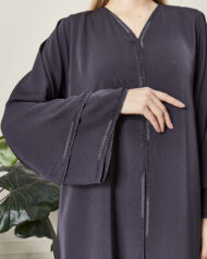 Leyali Dubai | İnce Hatlı Antrasit İpek Abaya - Görsel 3