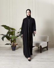 Leyali Dubai | Swarovski Işıltılı Dantel Nakışlı Lüks İpek Abaya - Görsel 4