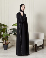 Leyali Dubai | Swarovski Işıltılı Dantel Nakışlı Lüks İpek Abaya - Görsel 5