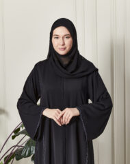 Leyali Dubai | Safir Işıltısı Swarovski İşlemeli Lüks İpek Abaya & Şal Takımı - Görsel 2