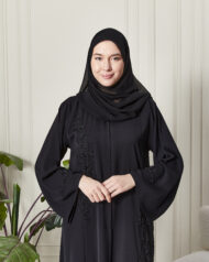 Leyali Dubai | Floral İhtişam 3D Nakışlı ve El İşçiliği Boncuklu Lüks İpek Abaya Takımı - Görsel 3