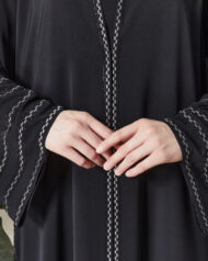 Leyali Dubai | Swarovski Şerit Detaylı 1. Kalite İpek Abaya - Görsel 6